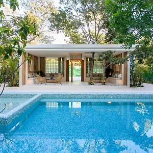 Apartamento Charming Nature-inspired With Sultry Surroundings By Stella